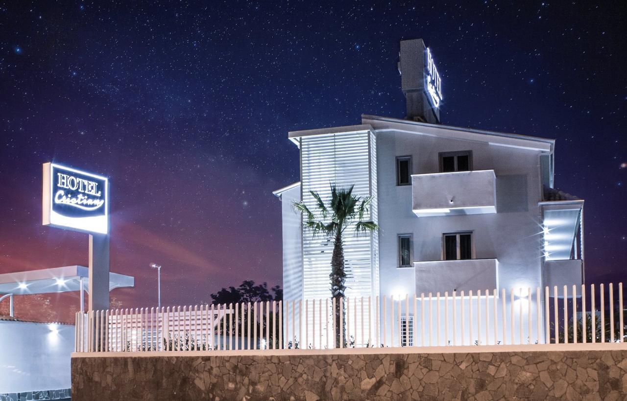 Hotel Cristian Giugliano In Campania Dış mekan fotoğraf